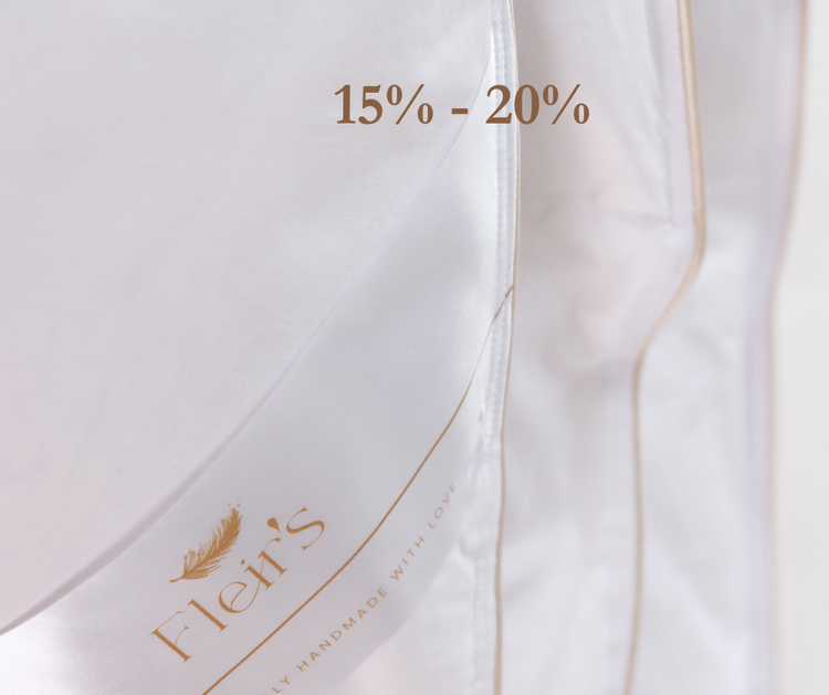 PIOEN – Weiße Gänsedaunendecke