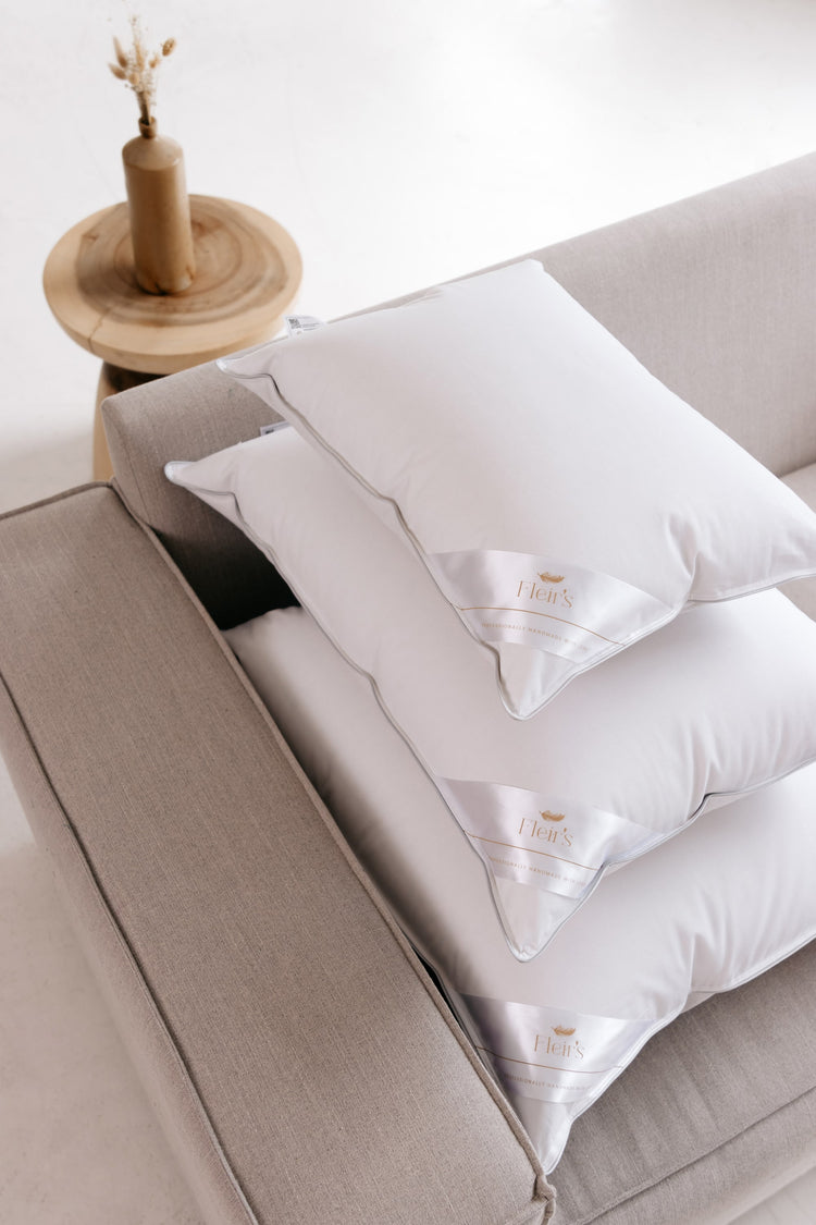 HYACINT – Pernă din puf de gâscă