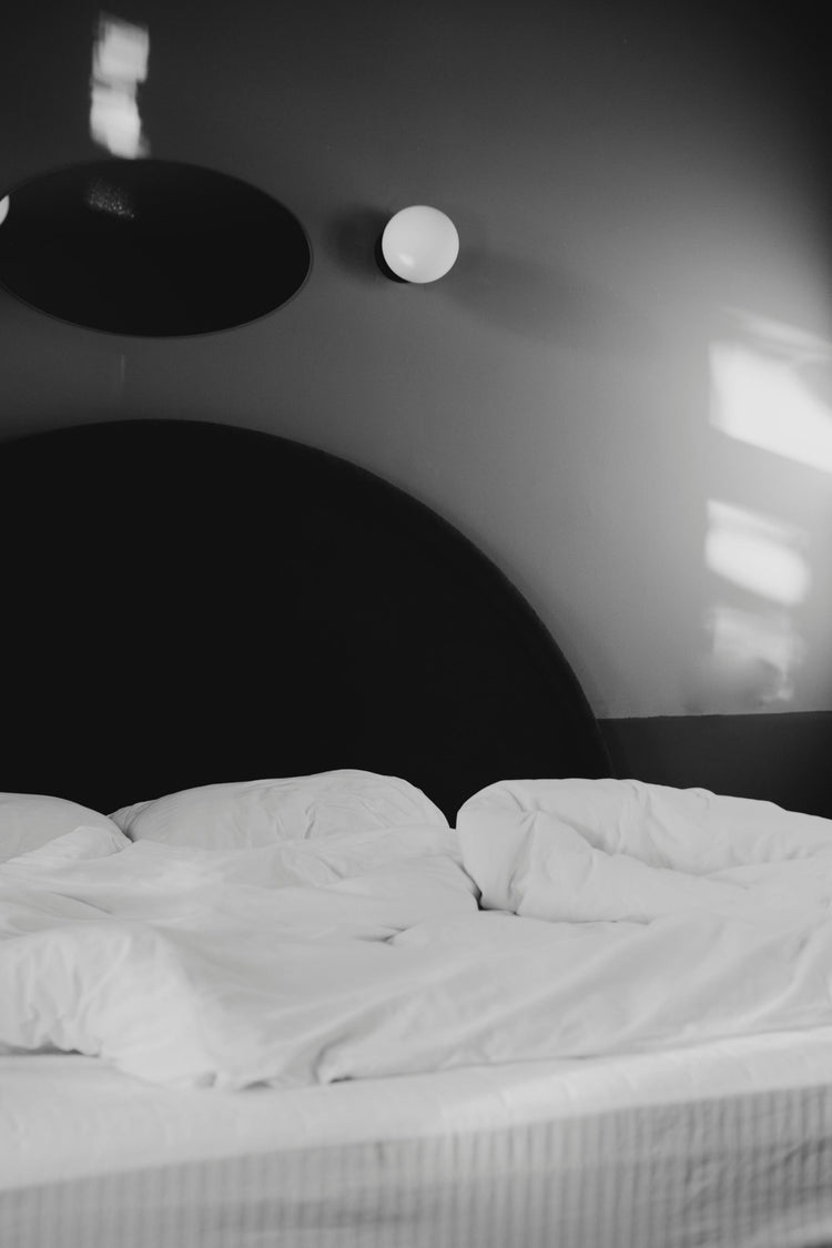 HYACINT – Pernă din puf de gâscă